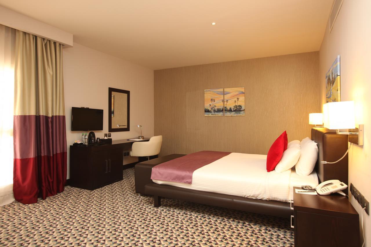 Golden Tulip Hail Zewnętrze zdjęcie